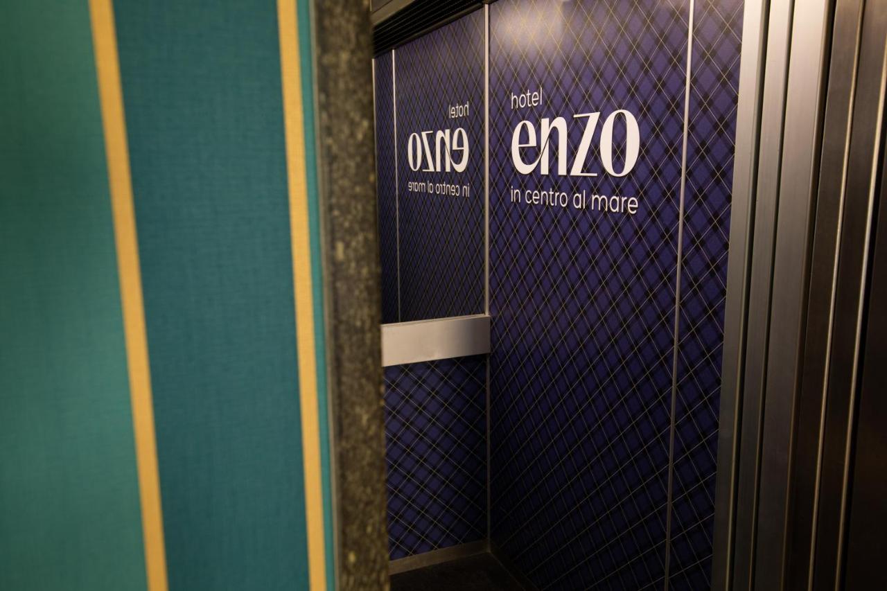 Hotel Enzo ポルト・レカナーティ エクステリア 写真